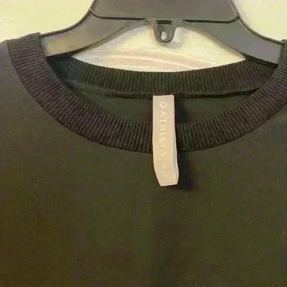 Athleta Zephyr Crop Tee - Picture 3 of 6